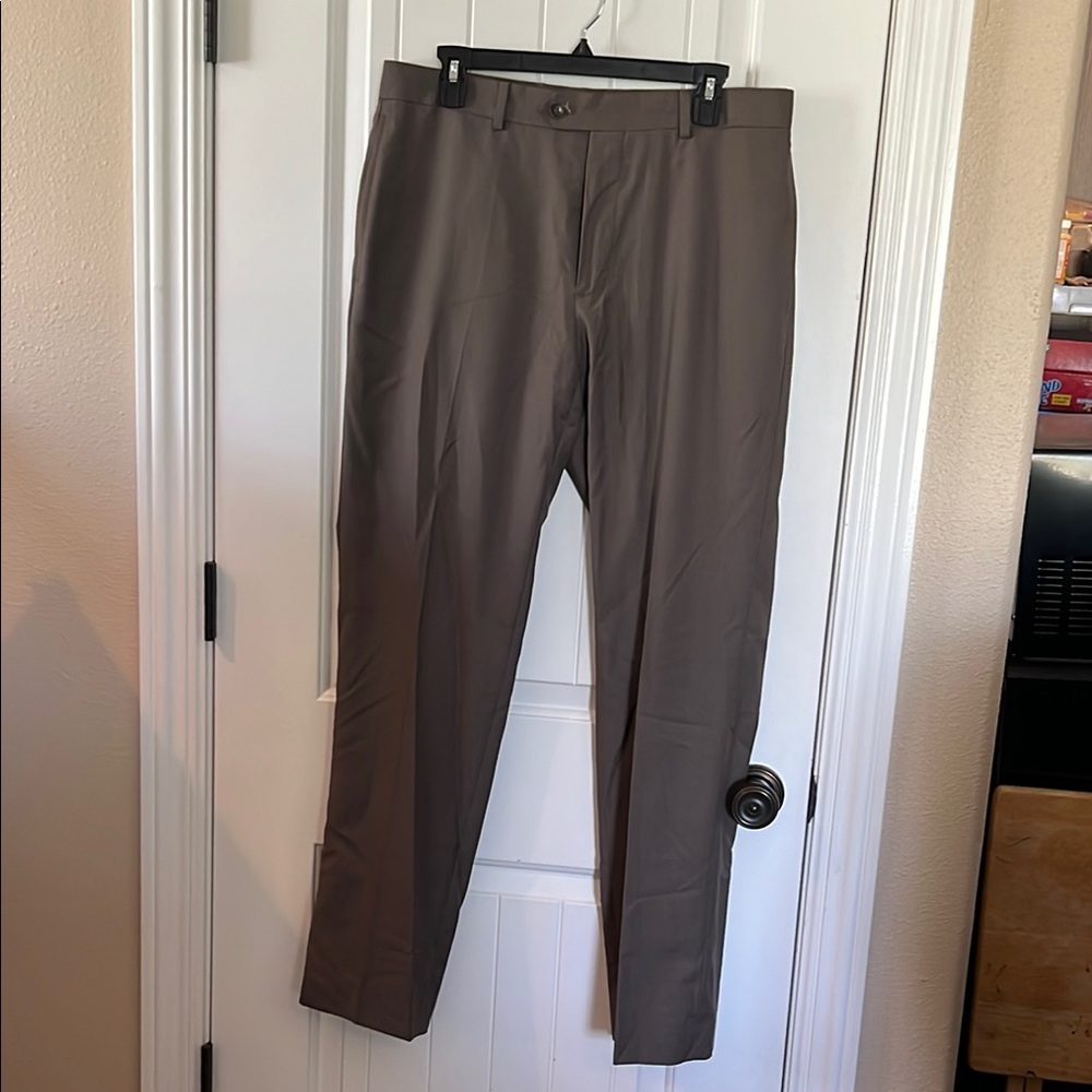Men's Tan Pants